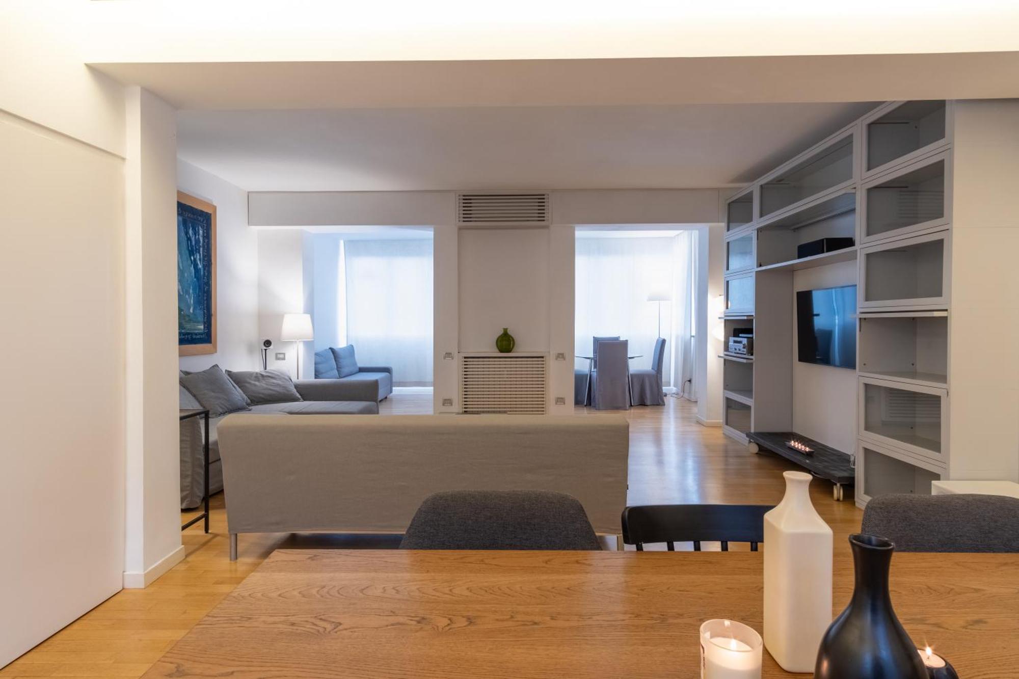Attic With Terrace And Jacuzzi - Luxury Apartment 로마 외부 사진