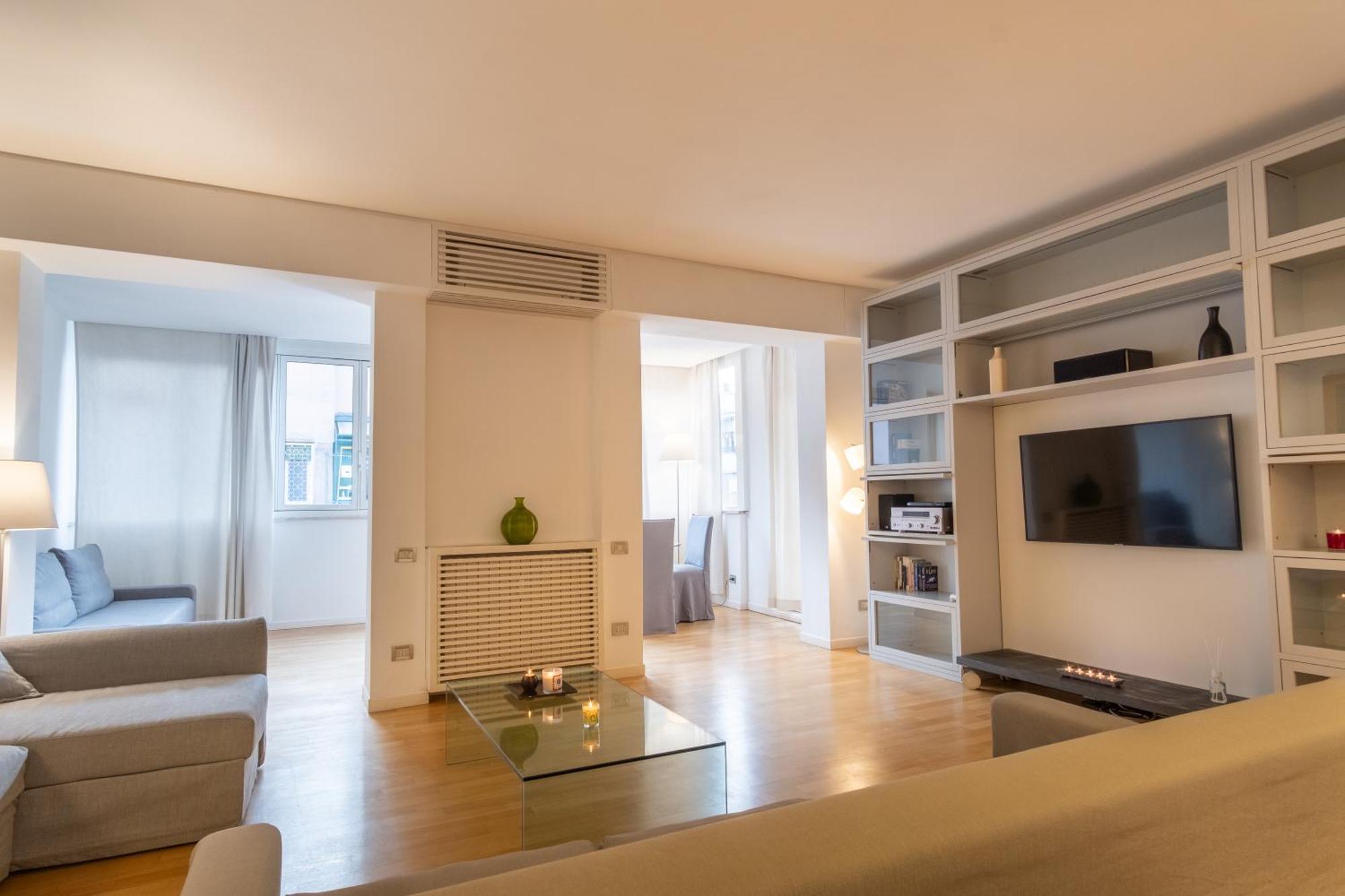 Attic With Terrace And Jacuzzi - Luxury Apartment 로마 외부 사진